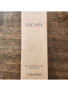 CALVIN KLEIN Escape for Women FULL SIZE 100ml/3.4 fl oz. SEALED BNIP